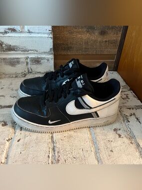 Nike Air Force 1 '07 LV8 'Black 9.5